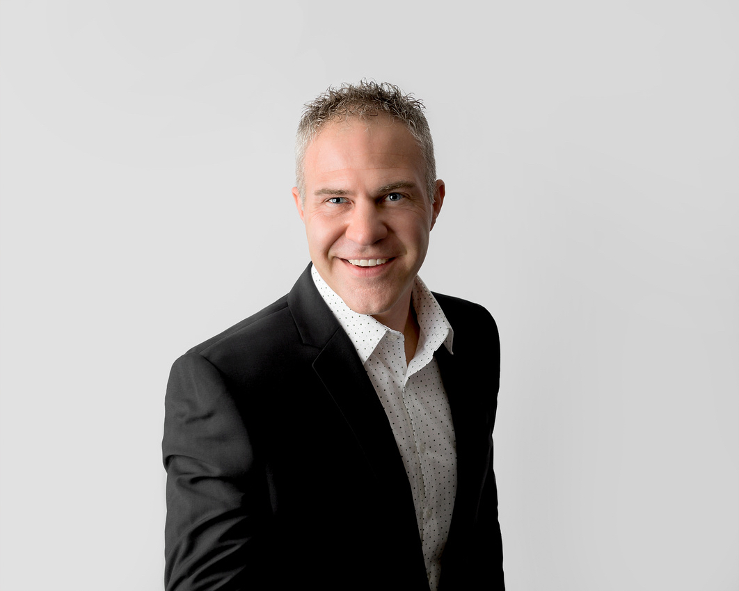 Chad Reid with clients